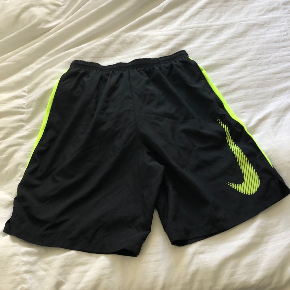 Nike Dri-Fit Shorts - Picture 1 of 5